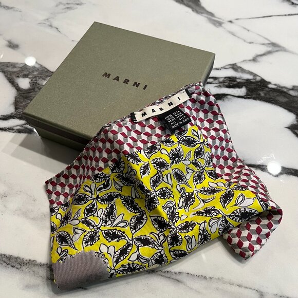 Marni Silk Bird Scarf - Yellow Black Red Grey - 100% Silk - New in Box - Picture 6 of 9